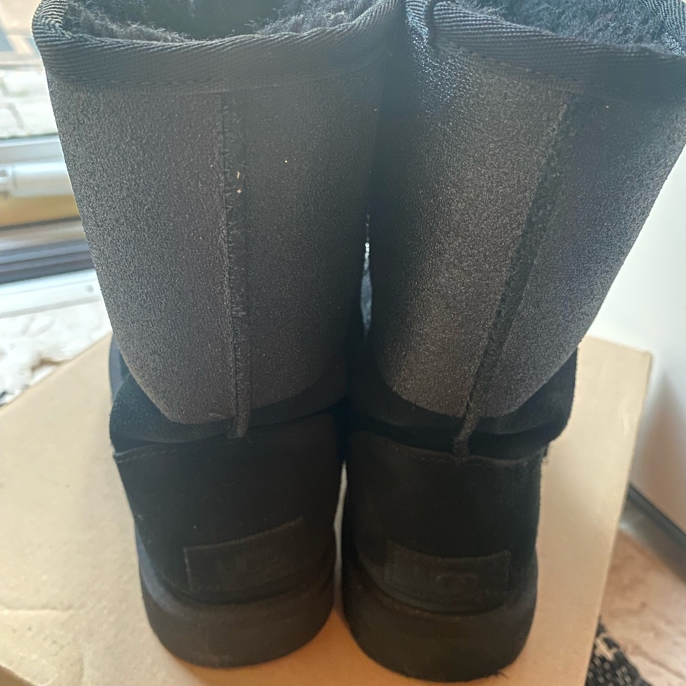 Black Ugg Boots With Sparkly Ugg Label Size 7 - image 4